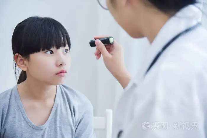 青岛眼镜技术培训的老师分享低视力患者配镜原则